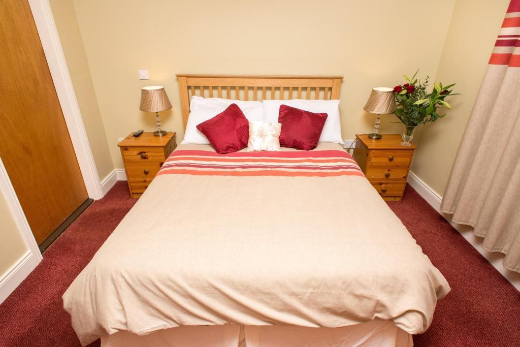 Larkin's Pub, Restaurant,&B&B Milltown  Zimmer foto